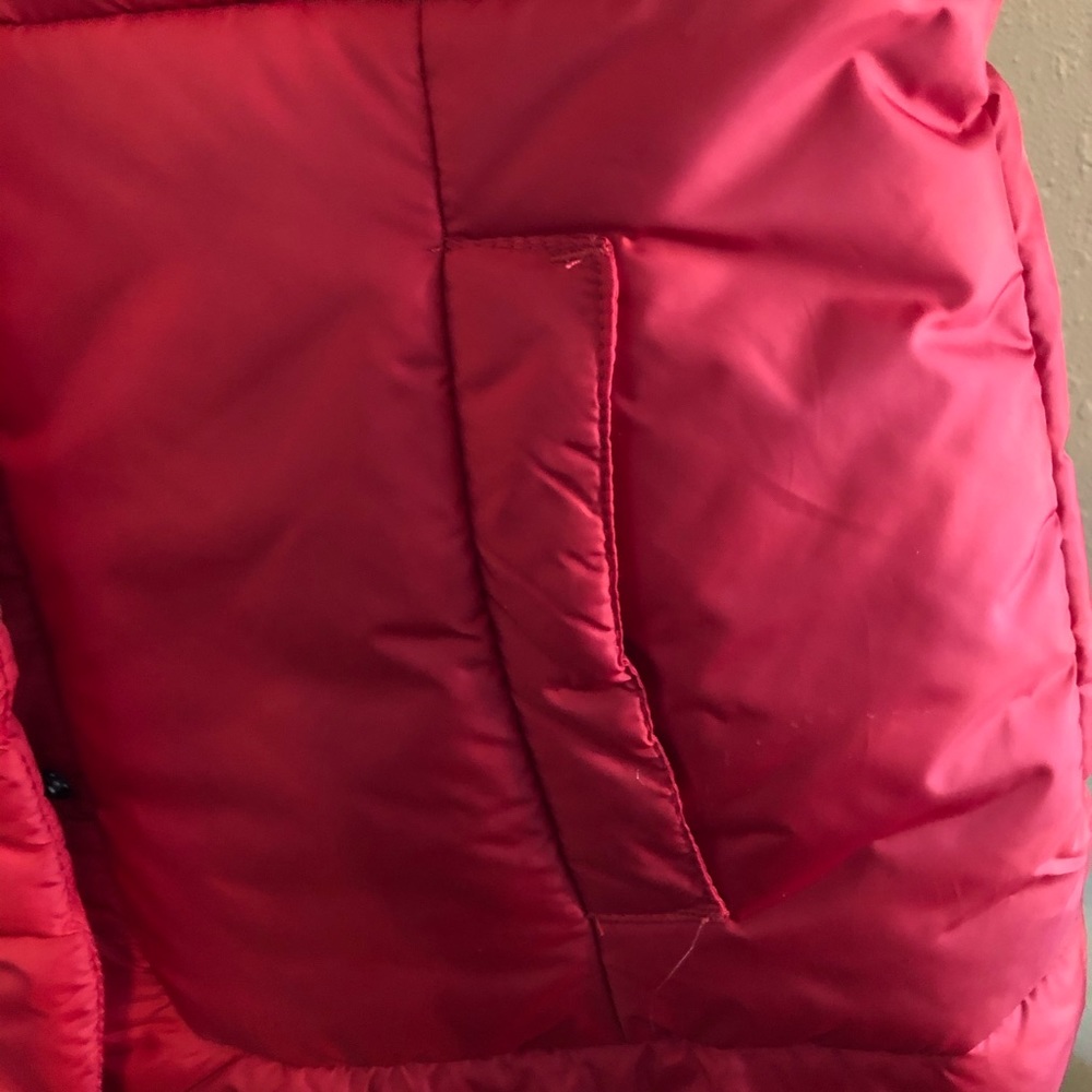 Vest - Picture 4 of 5